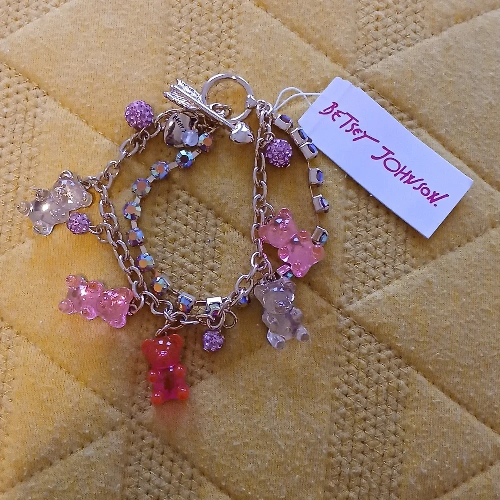 Betsey Johnson Gummy Bear Lucite Pink Rhinestone Bracelet Nwt Rare - Picture 1 of 4